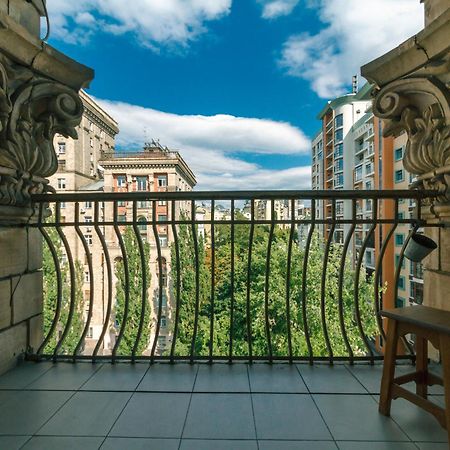 Apartments Rentals Ukraine On Kreshchatik Kyiv Exterior foto
