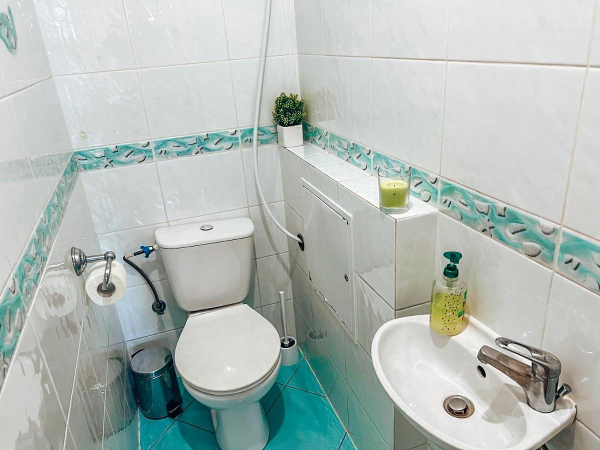Apartments Rentals Ukraine On Kreshchatik Kyiv Exterior foto