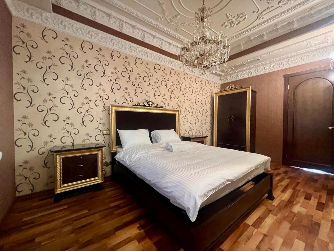 Apartments Rentals Ukraine On Kreshchatik Kyiv Exterior foto
